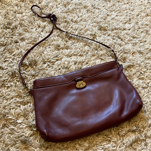Etienne Aigner Bags 35 Etienne Aigner Vintage Maroon Crossbody Poshmark
